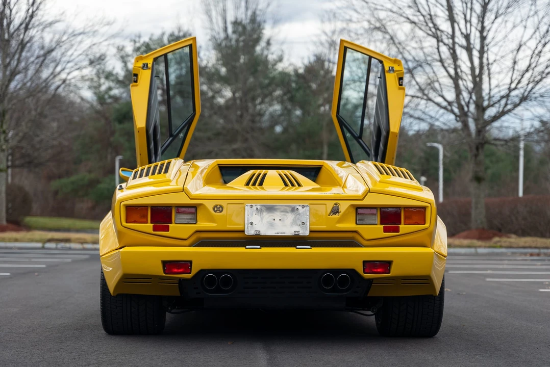 1989 Lamborghini Countach 25th Anniversary Edition - Image 26 of 31