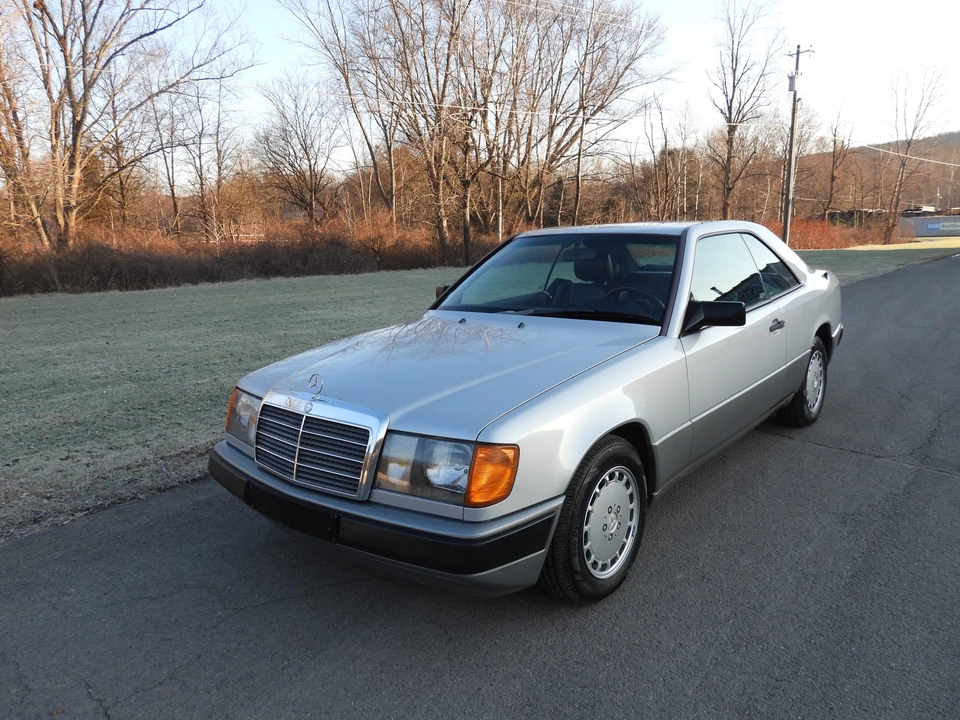 1989 Mercedes-Benz W124 E-Class - Image 3 of 31