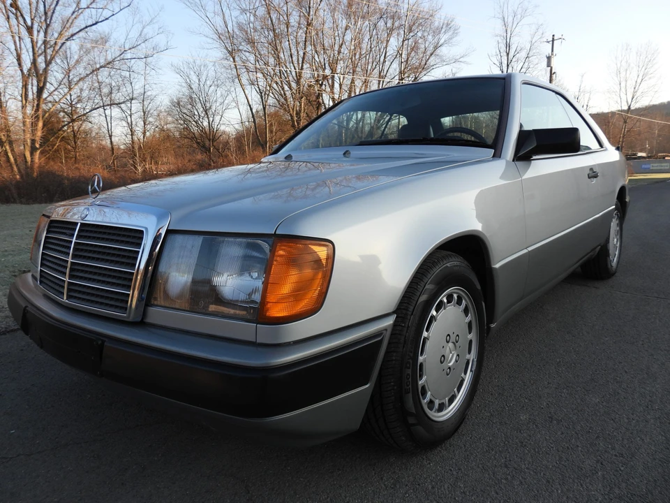 1989 Mercedes-Benz W124 E-Class - Image 4 of 31