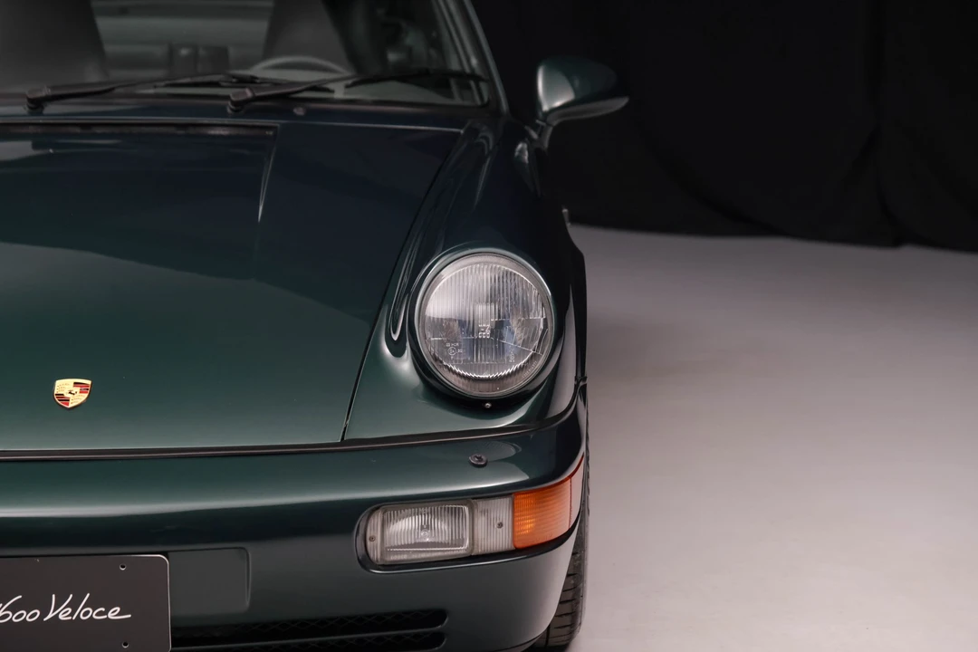 1989 Porsche 964 Carrera 4 - Image 19 of 31