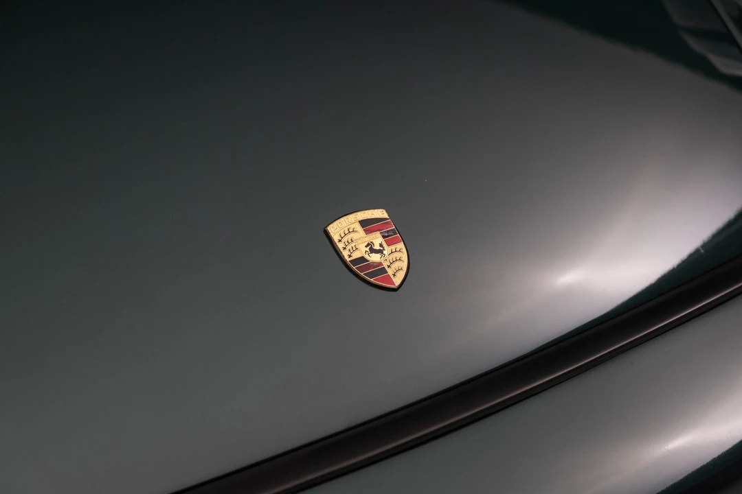 1989 Porsche 964 Carrera 4 - Image 21 of 31