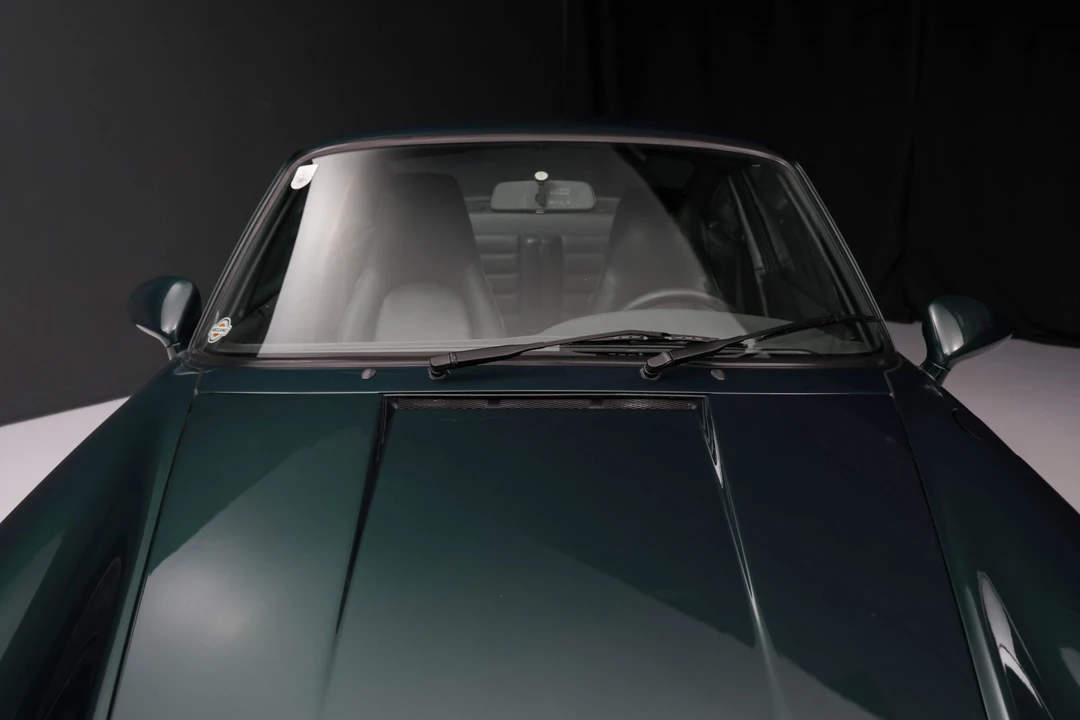 1989 Porsche 964 Carrera 4 - Image 24 of 31