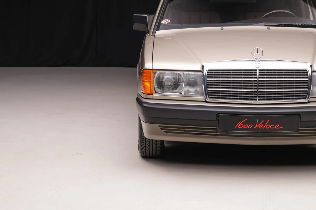 1990 Mercedes-Benz 190E - Image 19 of 31