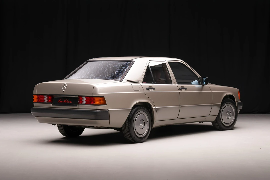 1990 Mercedes-Benz 190E - Image 8 of 31