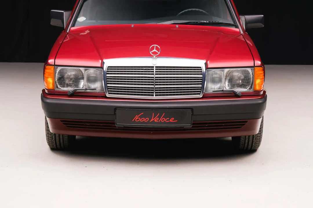 1990 Mercedes-Benz 190E - Image 21 of 31