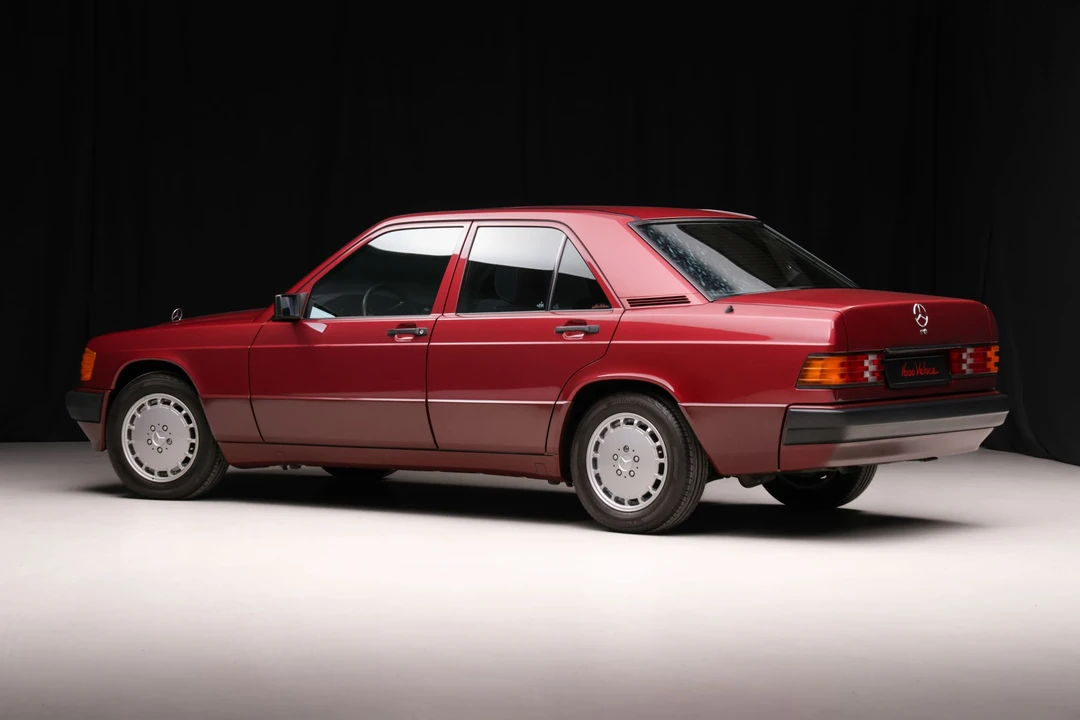 1990 Mercedes-Benz 190E - Image 5 of 31