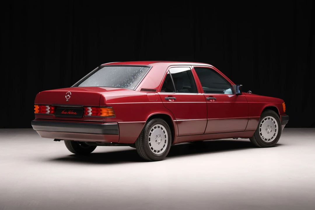 1990 Mercedes-Benz 190E - Image 8 of 31