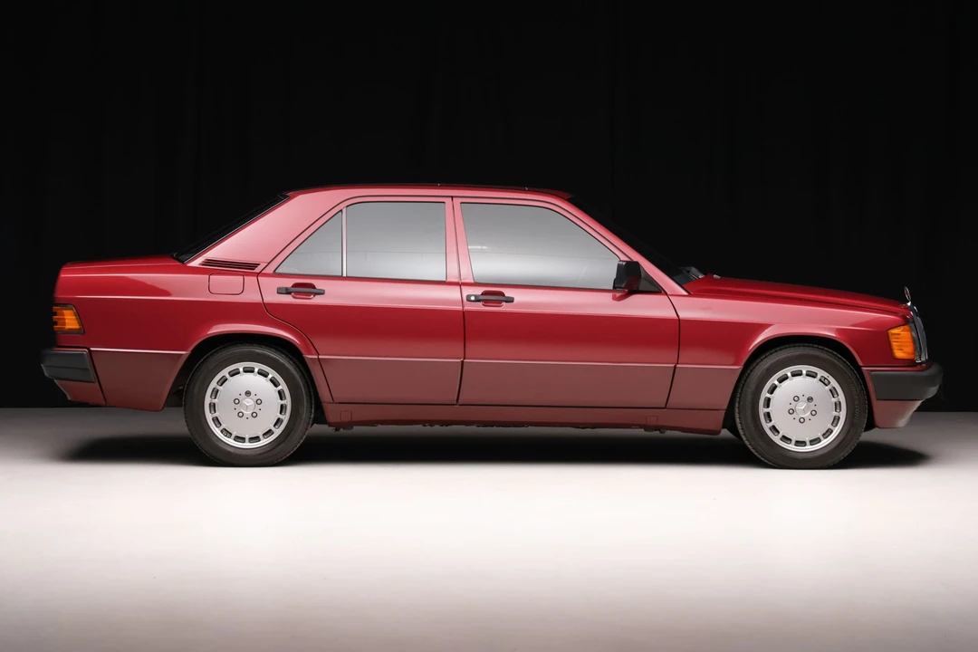 1990 Mercedes-Benz 190E - Image 10 of 31