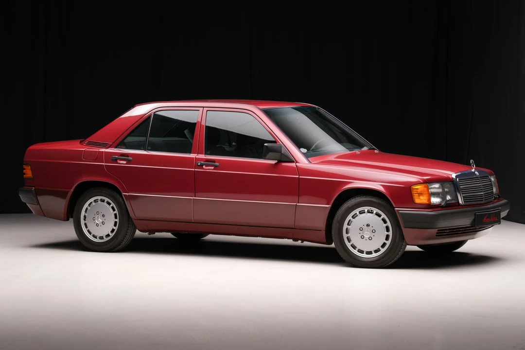 1990 Mercedes-Benz 190E - Image 11 of 31