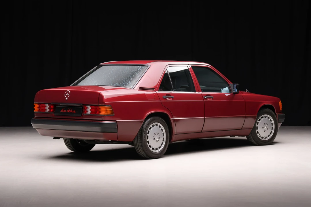 1990 Mercedes-Benz 190E - Image 8 of 31