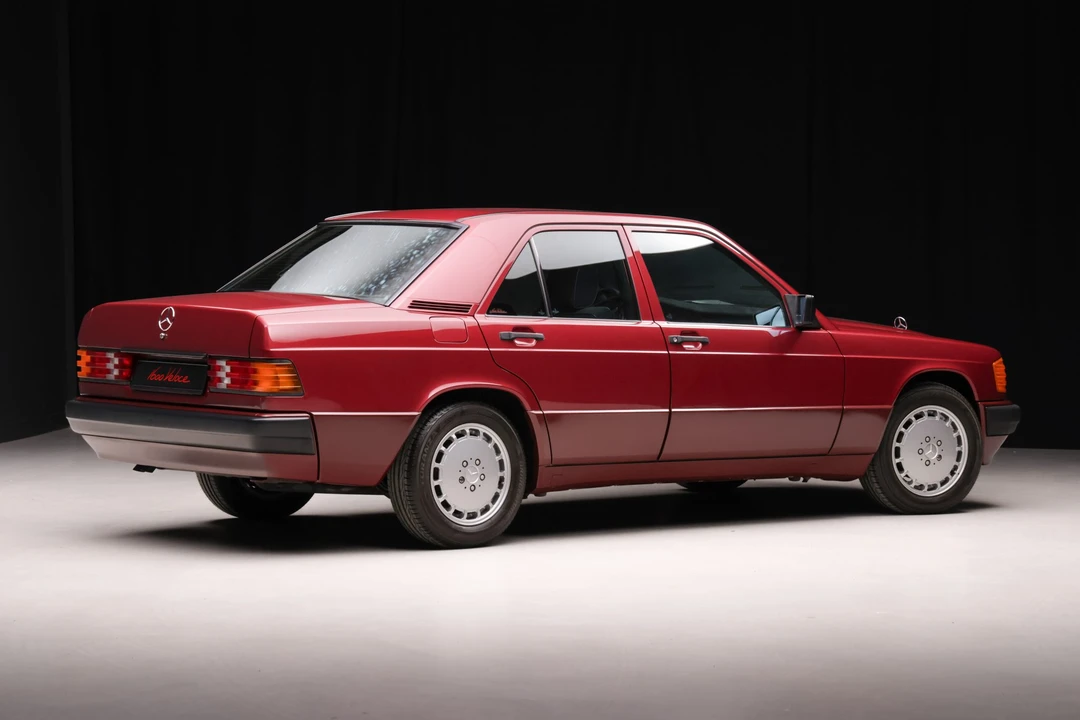 1990 Mercedes-Benz 190E - Image 9 of 31
