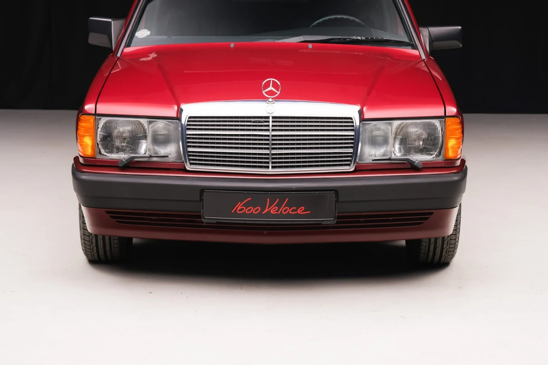 1990 Mercedes-Benz 190E - Image 21 of 31