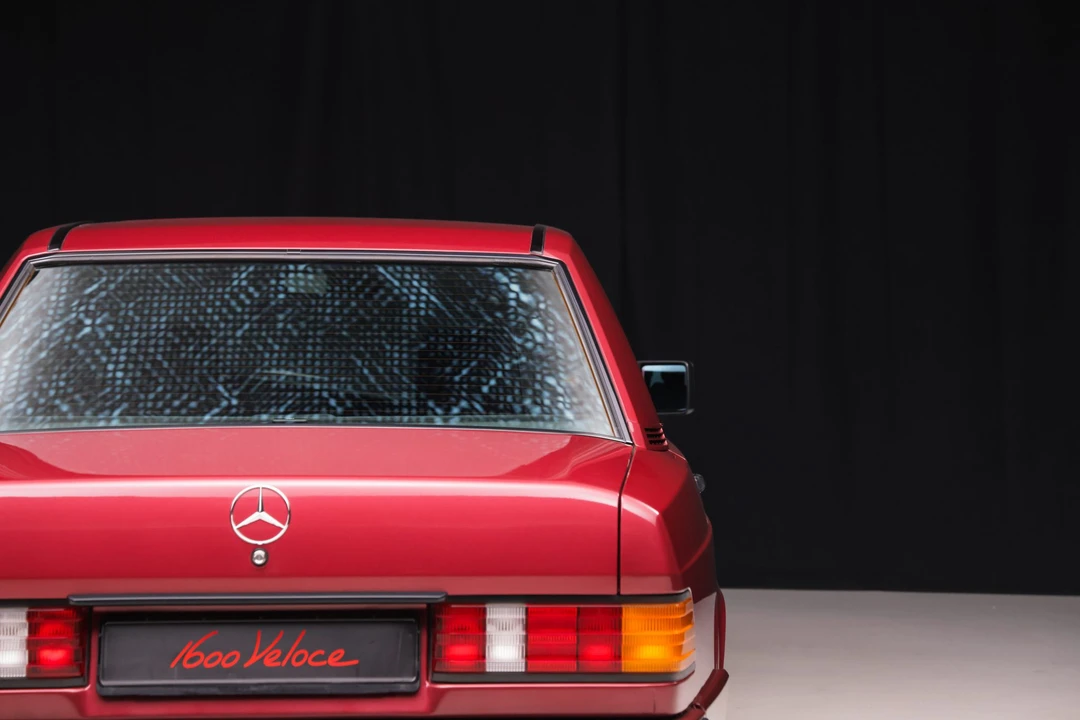 1990 Mercedes-Benz 190E - Image 30 of 31
