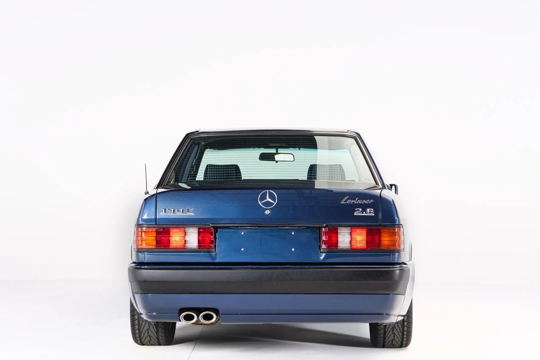 1990 Mercedes-Benz 190E - Image 9 of 31