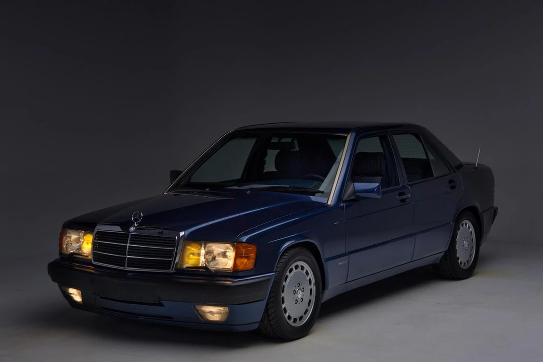 1990 Mercedes-Benz 190E - Image 18 of 31