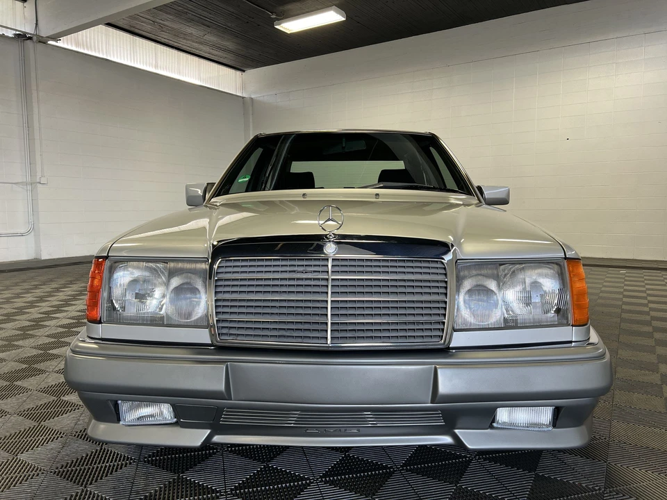 1990 Mercedes-Benz W124 E-Class - Image 14 of 31