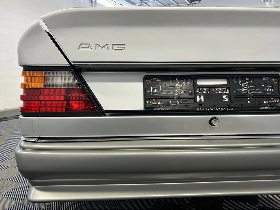 1990 Mercedes-Benz W124 E-Class - Image 23 of 31