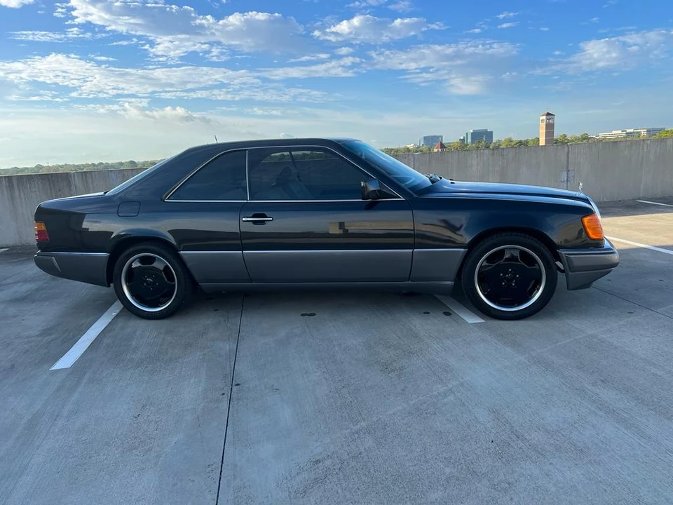 1990 Mercedes-Benz W124 E-Class - Image 13 of 31