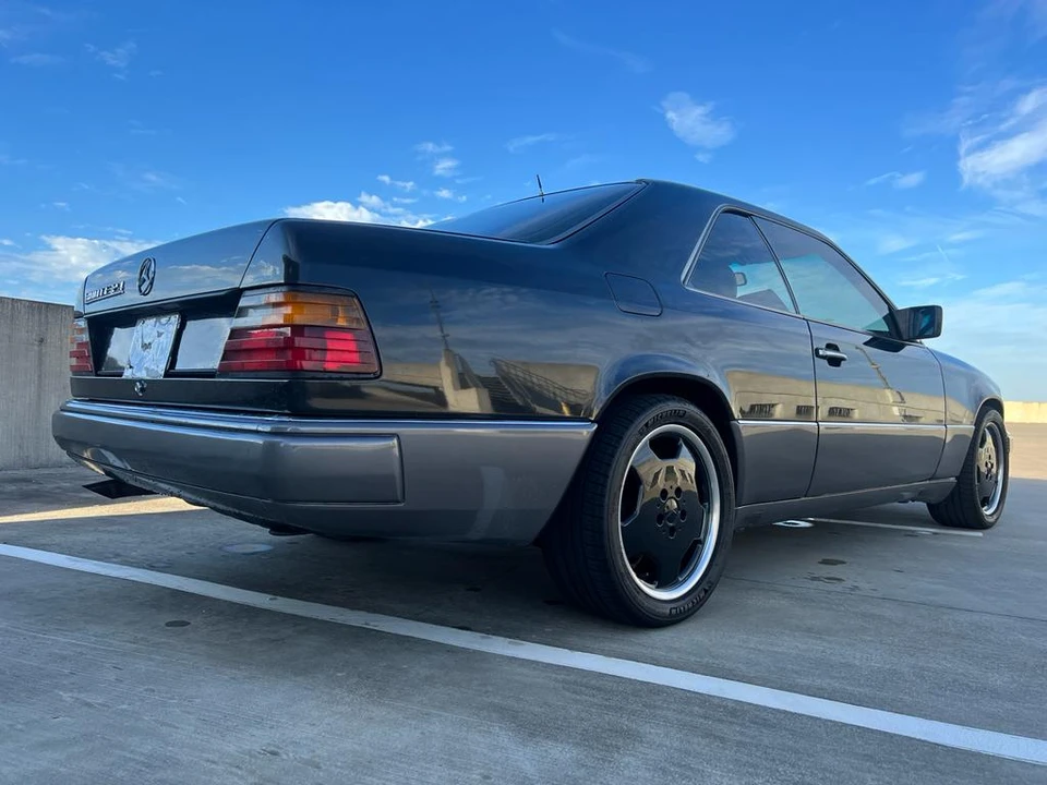 1990 Mercedes-Benz W124 E-Class - Image 17 of 31