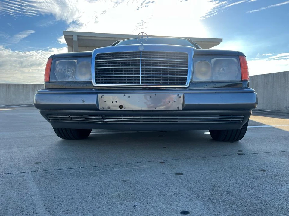 1990 Mercedes-Benz W124 E-Class - Image 8 of 31