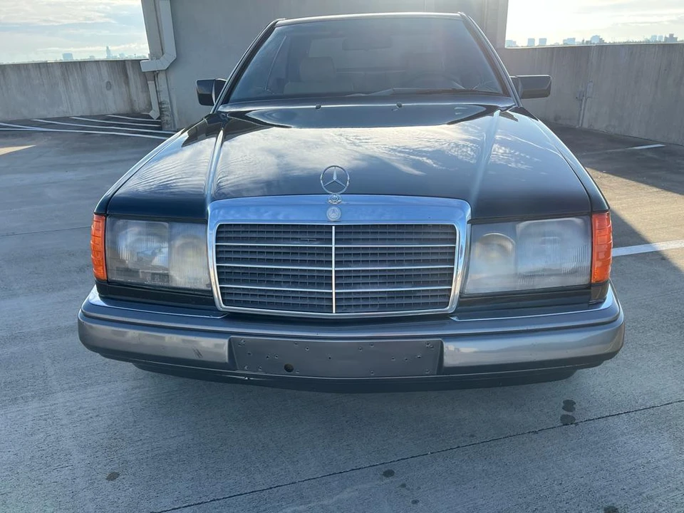 1990 Mercedes-Benz W124 E-Class - Image 7 of 31