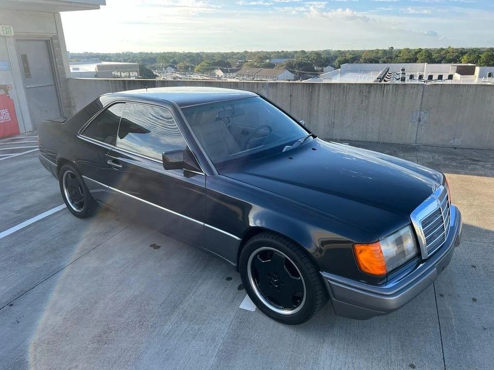 1990 Mercedes-Benz W124 E-Class - Image 9 of 31