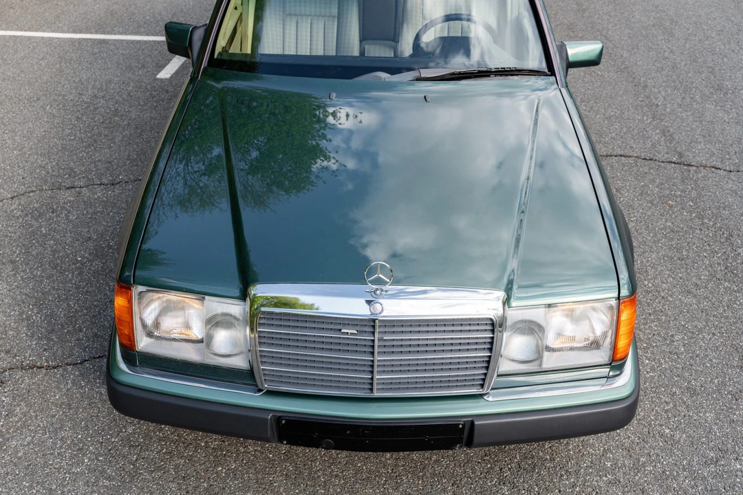 1990 Mercedes-Benz W124 E-Class - Image 12 of 31