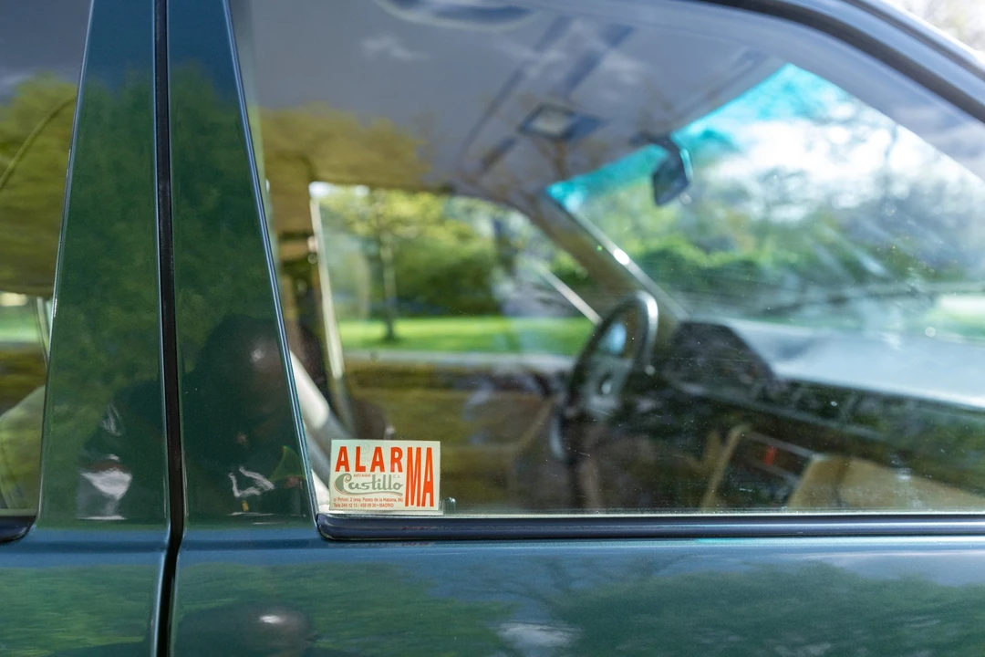 1990 Mercedes-Benz W124 E-Class - Image 26 of 31