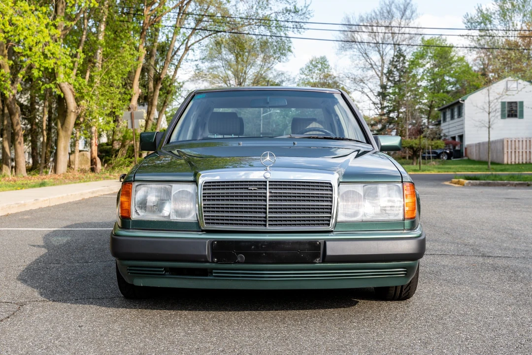 1990 Mercedes-Benz W124 E-Class - Image 3 of 31