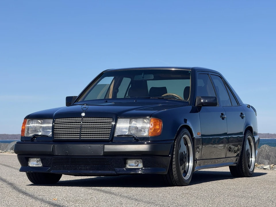 1990 Mercedes-Benz W124 E-Class - Image 2 of 31