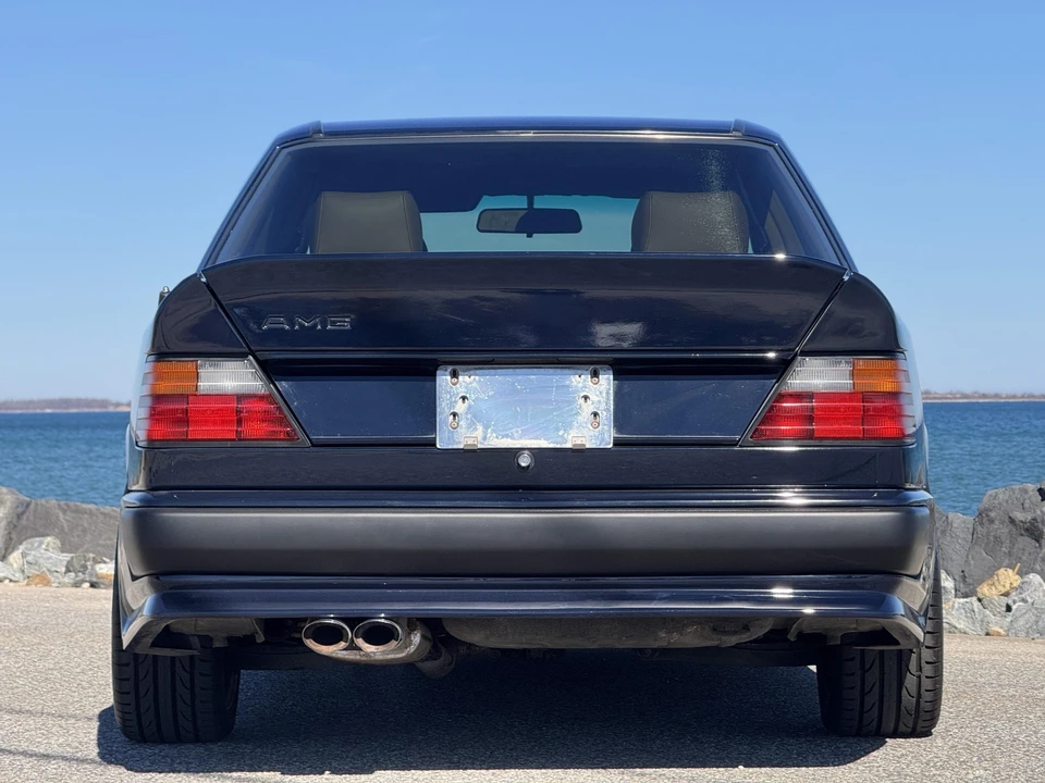 1990 Mercedes-Benz W124 E-Class - Image 23 of 31