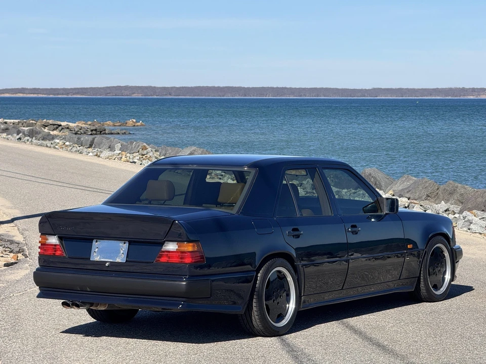 1990 Mercedes-Benz W124 E-Class - Image 19 of 31