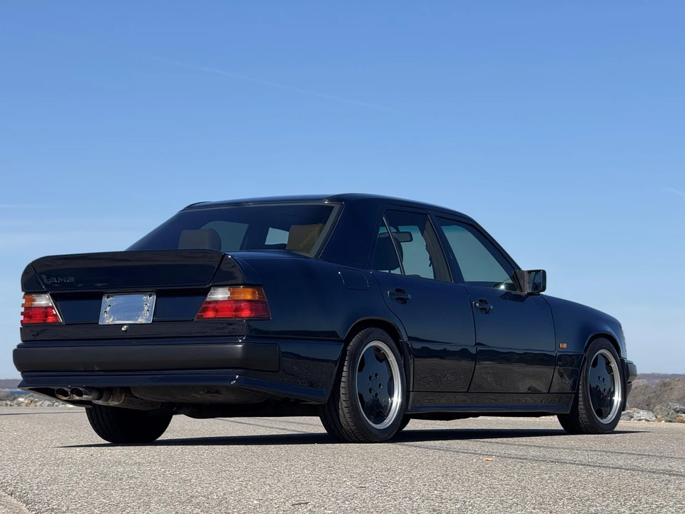 1990 Mercedes-Benz W124 E-Class - Image 20 of 31