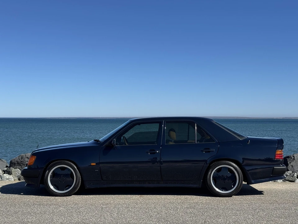 1990 Mercedes-Benz W124 E-Class - Image 30 of 31
