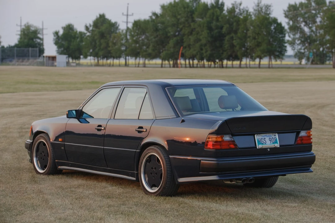 1990 Mercedes-Benz W124 E-Class - Image 7 of 31