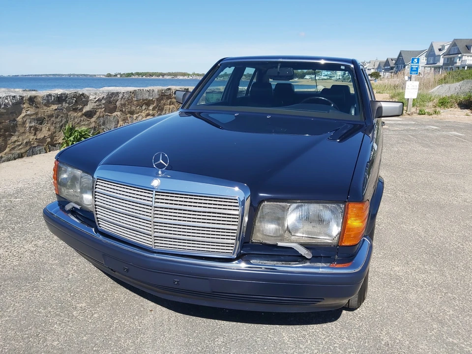 1990 Mercedes-Benz W126 S-Class Sedan - Image 24 of 31