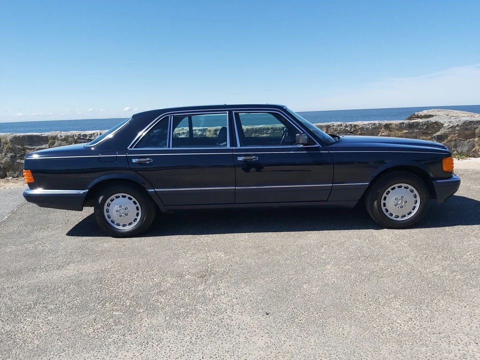 1990 Mercedes-Benz W126 S-Class Sedan - Image 27 of 31