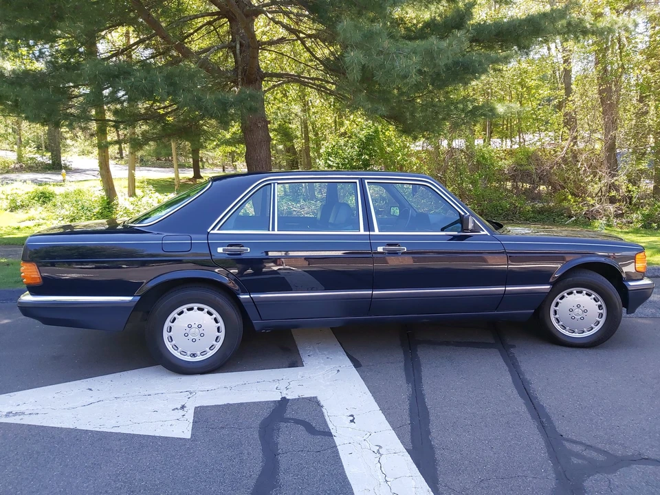 1990 Mercedes-Benz W126 S-Class Sedan - Image 17 of 31