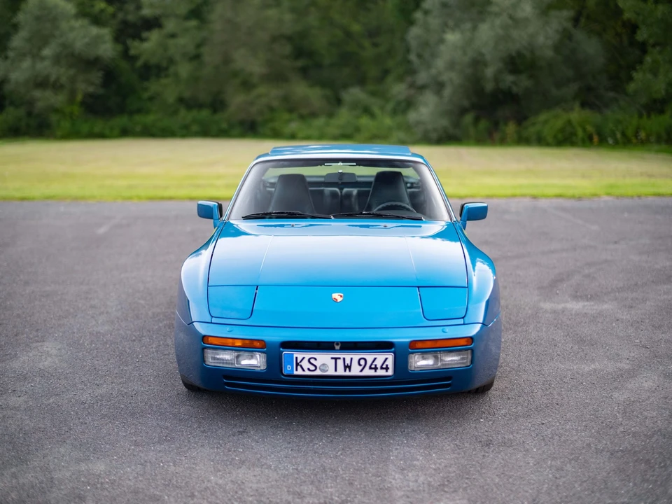 1990 Porsche 944 S2 - Image 6 of 31