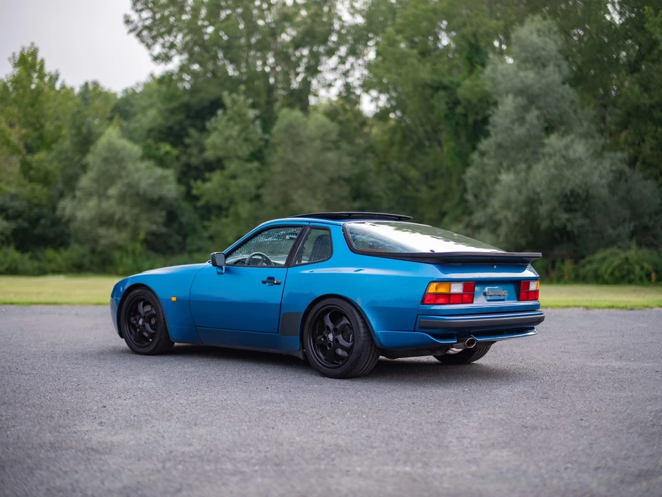 1990 Porsche 944 S2 - Image 17 of 31