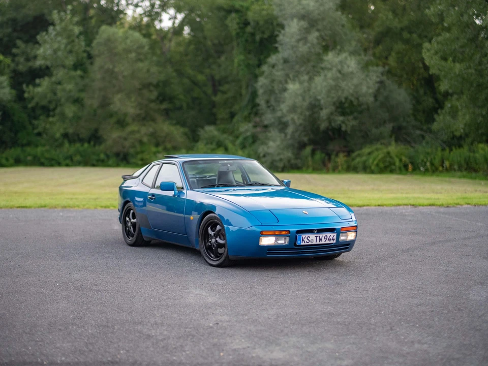 1990 Porsche 944 S2 - Image 8 of 31