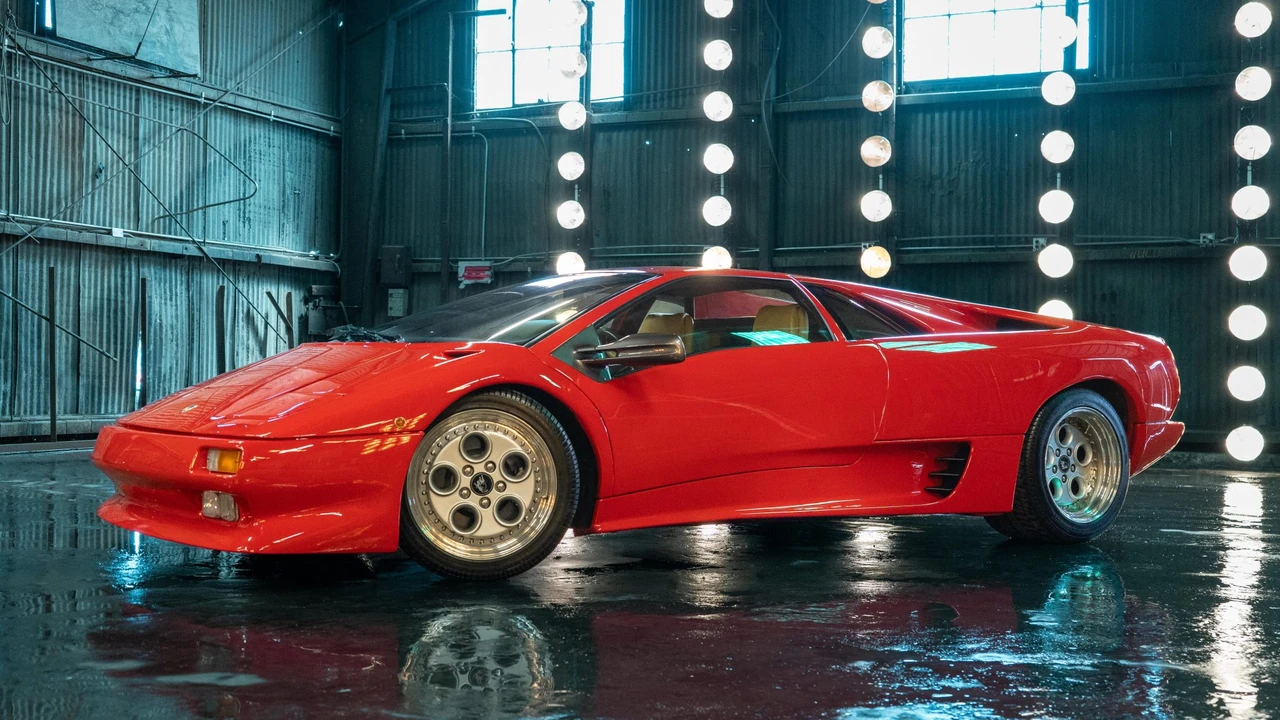 1991 Lamborghini Diablo - Image 24 of 31