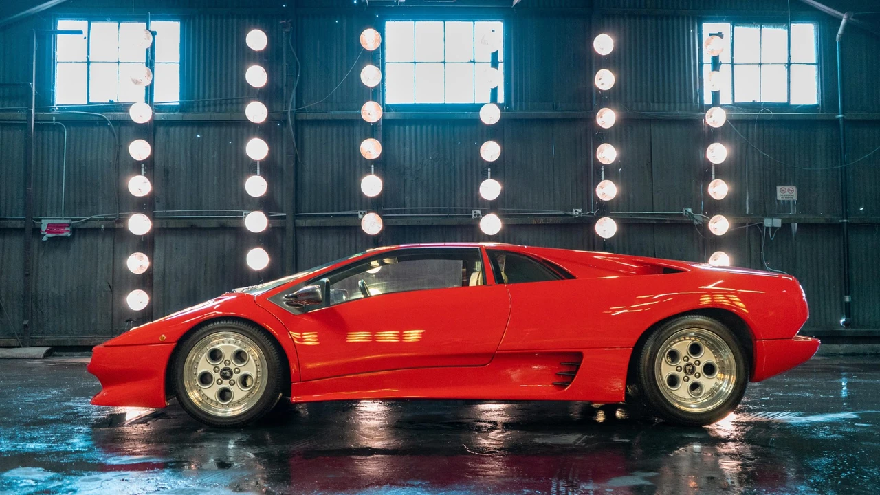 1991 Lamborghini Diablo - Image 28 of 31