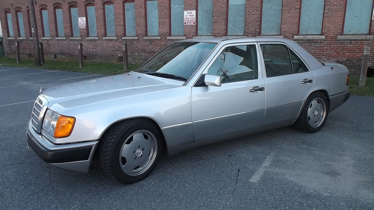 1991 Mercedes-Benz W124 E-Class - Image 2 of 31