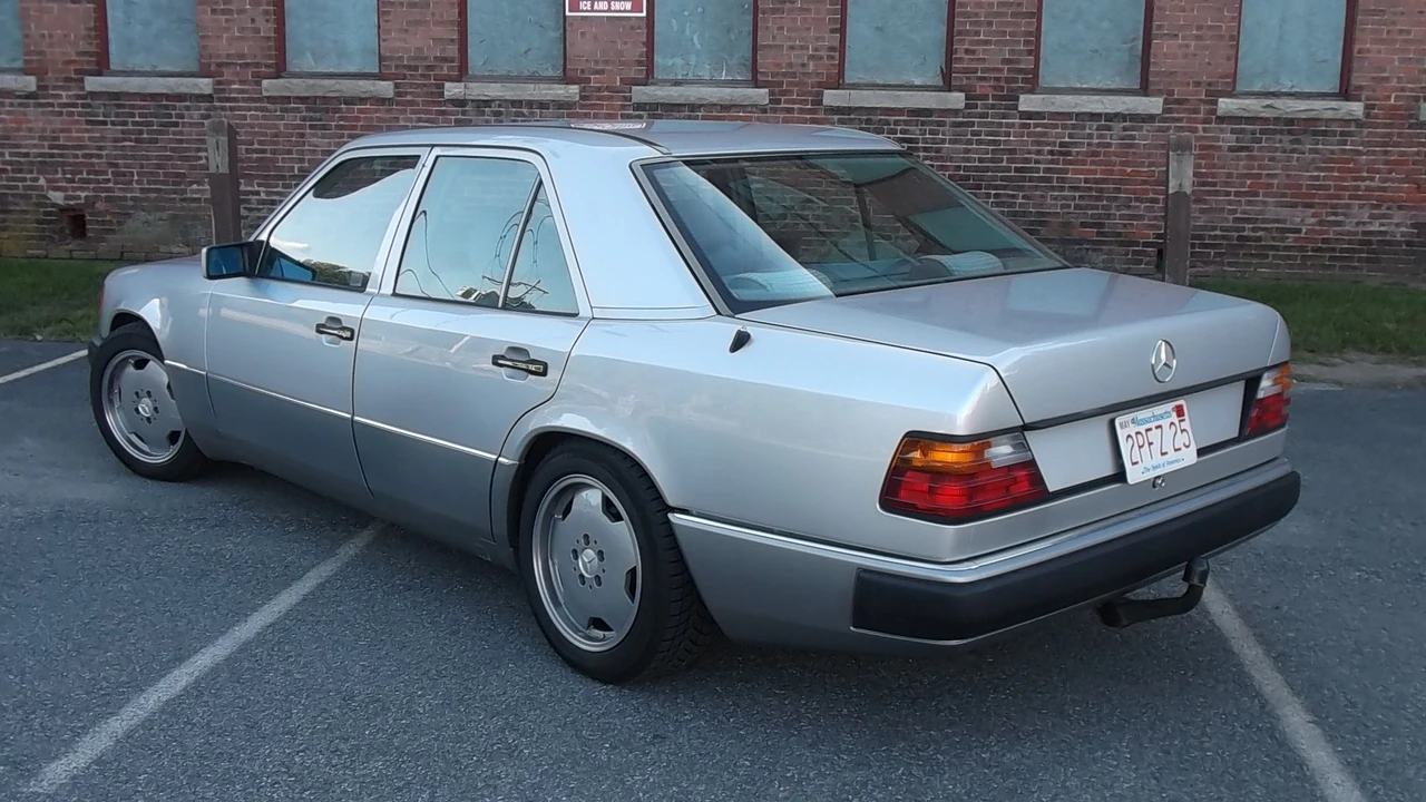 1991 Mercedes-Benz W124 E-Class - Image 7 of 31