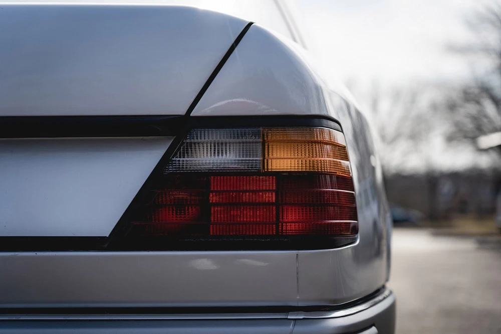 1991 Mercedes-Benz W124 E-Class - Image 17 of 31