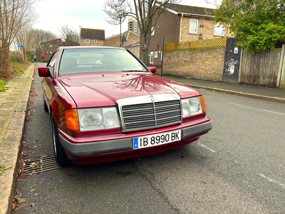 1991 Mercedes-Benz W124 E-Class - Image 2 of 31