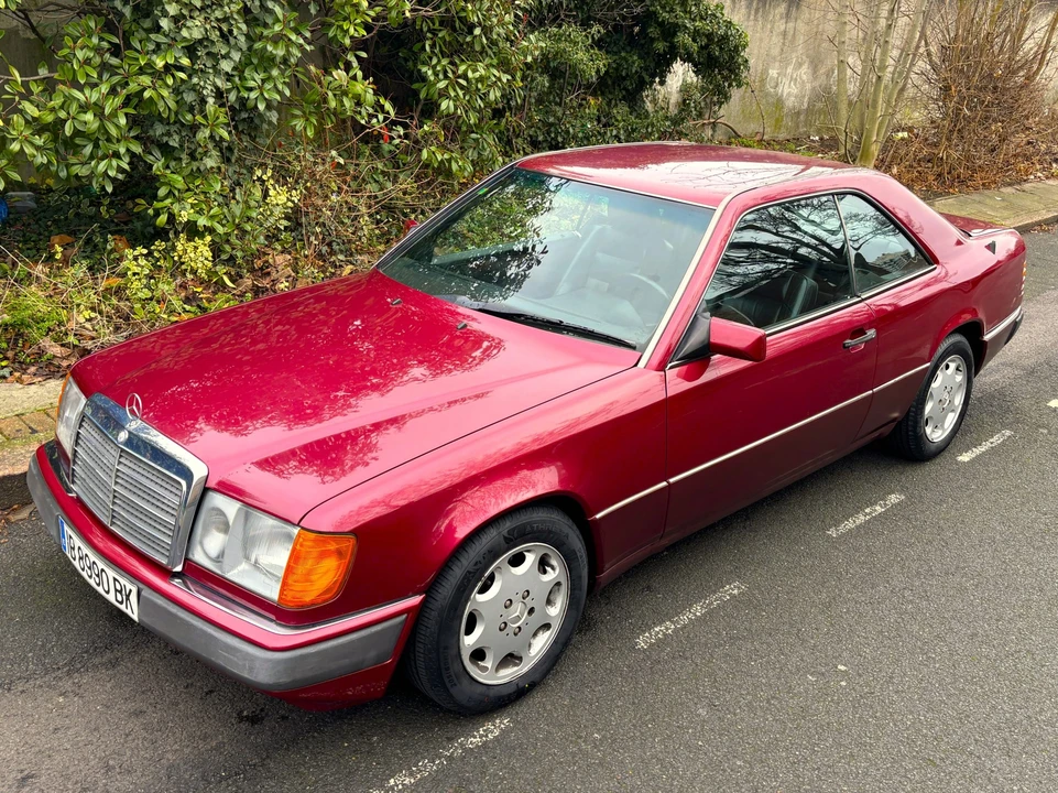 1991 Mercedes-Benz W124 E-Class - Image 28 of 31