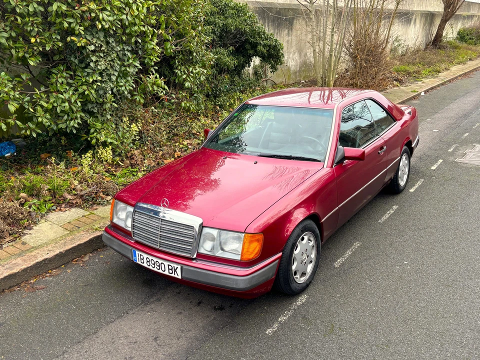 1991 Mercedes-Benz W124 E-Class - Image 11 of 31
