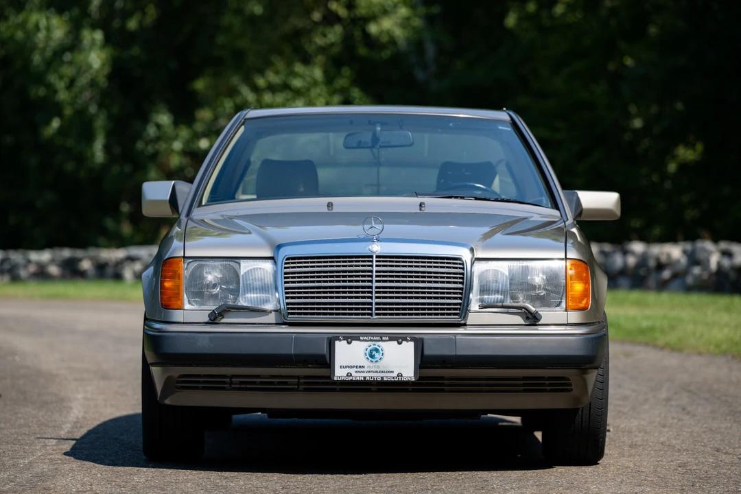 1991 Mercedes-Benz W124 E-Class - Image 11 of 31